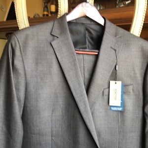 Men’s two piece suit brand new with tags